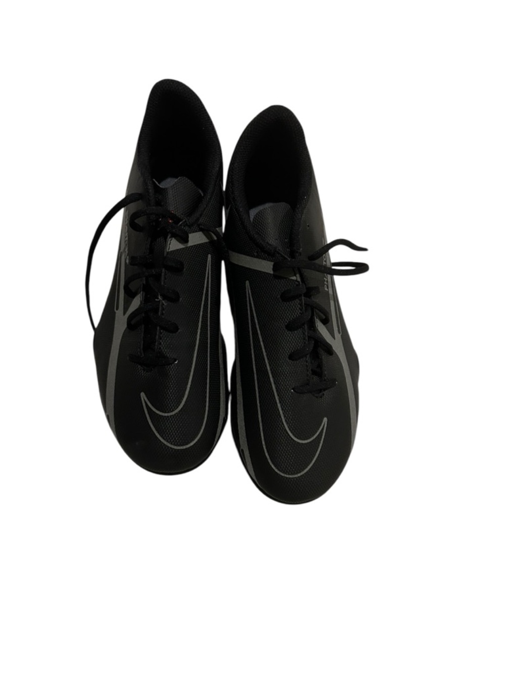 Nike Phantom GT2 Club MG. Size 6y